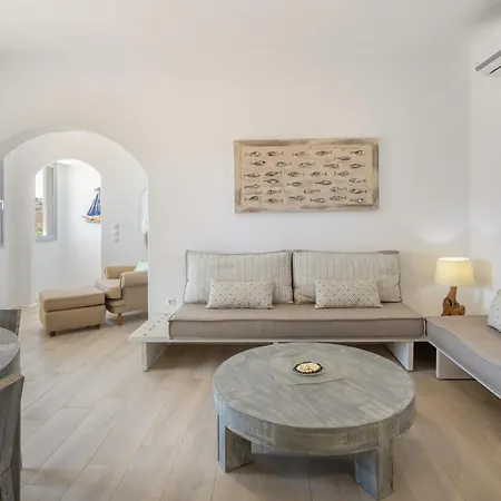 Holiday home Paros Melodia Logaras