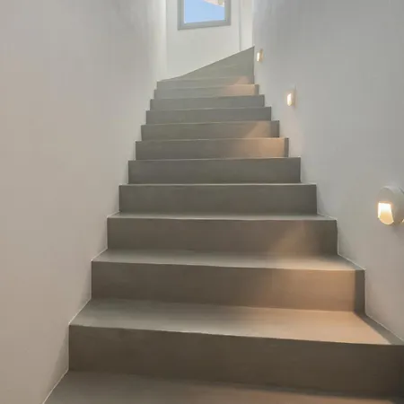 Paros Melodia Logaras